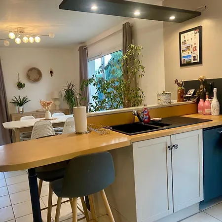 Maison Avec Jacuzzi Proche Circuit 24h Et Boulerie Jump 펜션 Yvré-lʼÉvêque